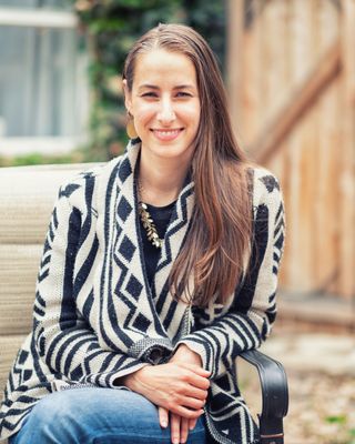 Photo of Gwenivere Weiss - Real Change Therapy, MA, LPC