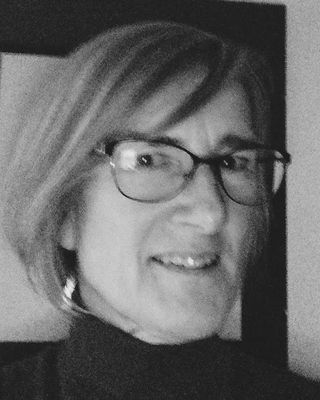 Photo of Emma Mitchell, Psychotherapist, MBABCP