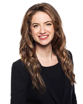 Photo of Dr. Sarah Lade, Psychologist, PhD, RPsych