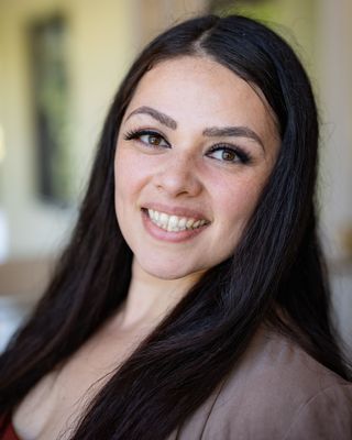 Photo of Idania Arellano, Marriage & Family Therapist, MS, LMFT