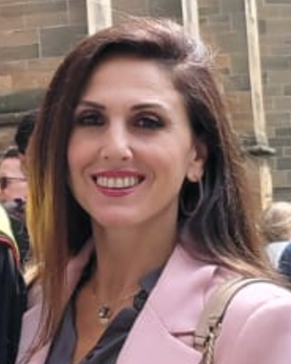 Photo of Keri Irvine, Psychotherapist