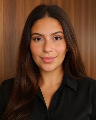 Photo of Deena Kamal, Registered Psychotherapist (Qualifying)