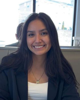 Photo of Anjli Romero, Pre-Licensed Professional