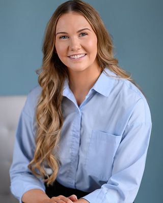 Photo of Olivia Parkman - Painful Relationships & Patterns - Olivia, Registered Psychotherapist (Qualifying), RP(Q)