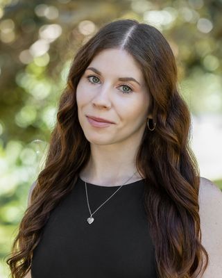 Photo of Christina Coons, Clinical Social Work/Therapist, LCSW