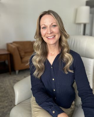 Photo of Kristin Lawrence, Marriage & Family Therapist Associate, AMFT