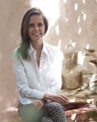 Photo of Lucy Beresford, Psychotherapist in Westminster, London, England