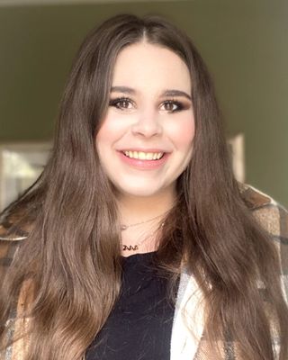 Photo of Haley Gniadek, Clinical Social Work/Therapist, MSW, LSW