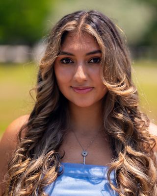 Photo of Kayla Perez, Marriage & Family Therapist Intern, M.S., RMFTI