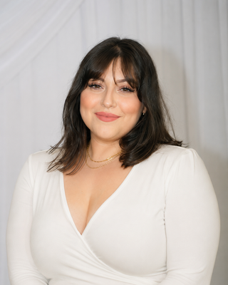 Photo of Carina Lopez, Marriage & Family Therapist Associate, AMFT, APCC