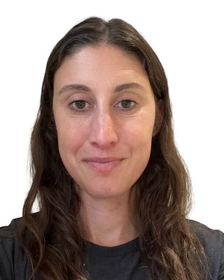 Photo of Sarah Holshouser, Clinical Social Work/Therapist, LICSW, MSW