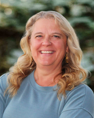 Photo of Kelli McIntosh, Clinical Social Work/Therapist, LCSW