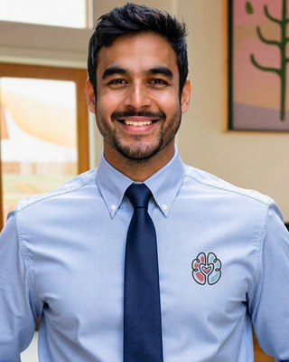 Photo of Justin Bobila, Psychiatric Nurse Practitioner, PMHNP