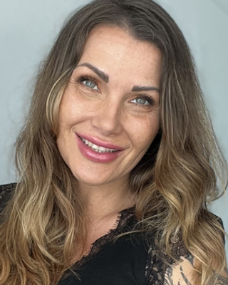 Photo of Amaia Oiz, Marriage & Family Therapist, LMFT