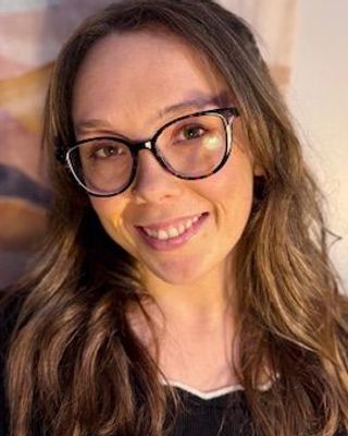 Photo of Emily Arther, Clinical Social Work/Therapist, LISW