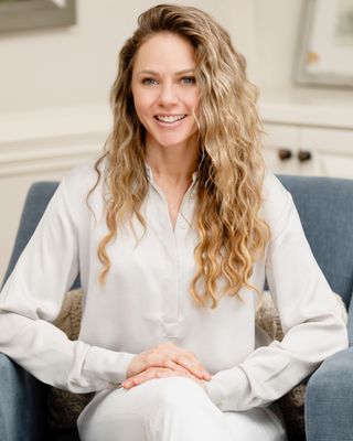 Photo of Holly Russell, Marriage & Family Therapist Associate in Nashville, NC