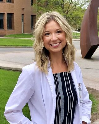Photo of Ashley VanCamp (Lindeman), Physician Assistant, PA-C