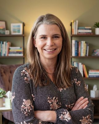 Photo of Rachel Calvert, Licensed Professional Counselor, LPC, RYT200, TIYT