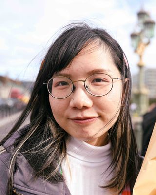 Photo of Angel Pang, Psychotherapist, MA, HCPC-Art Therap.