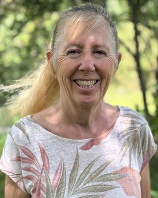 Photo of Leora Alden, Licensed Mental Health Counselor Associate, LPCA, LMHCA