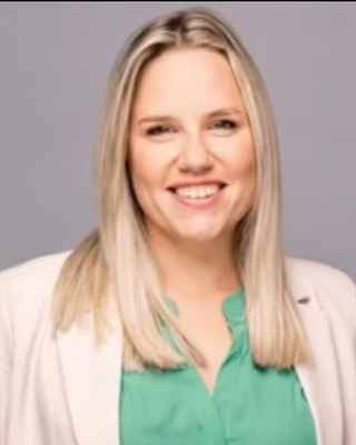 Photo of Michelle Siegrist, Licensed Professional Counselor, LPC