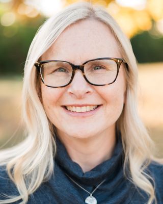 Photo of Brenda Leifso, Registered Psychotherapist (Qualifying), MFA, MA, BA