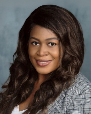 Photo of Ishmel Cerisier, Counselor, LMHC, MA, QS