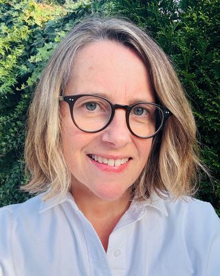 Photo of Amy Ouellette, Pre-Licensed Professional, MSW, CSWA