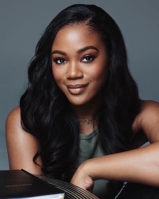 Photo of Sarah Muboyayi, Registered Psychotherapist (Qualifying), BA, JD