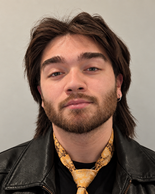 Photo of Darrion Hun, LMSW