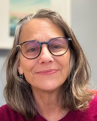 Photo of Caroline Loewald Farnham, Clinical Social Work/Therapist, MA, MSW, LCSW