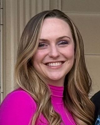 Photo of Lindsay Camplin, Clinical Social Work/Therapist, MSW, LCSW, JD