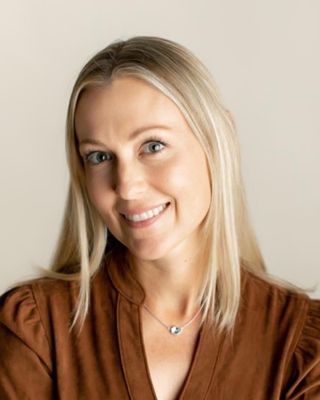 Photo of Kristen Tomczyszyn, MA, LPC, LLC, Licensed Professional Counselor