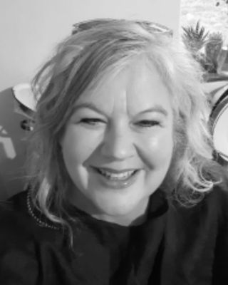 Photo of Sophie Graves, Counsellor, MNCPS Acc.