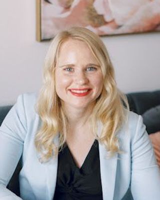 Photo of Amber Behrouzvaziri - Amber Behrouzvaziri, Attachment & Relationships, Counselor, LMHC