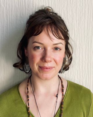 Photo of Florence Gordon, Psychotherapist, MSc, HCPC-Art Therap.