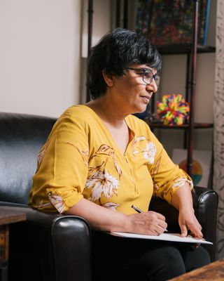 Photo of Neeru Jindal, Registered Psychotherapist (Qualifying) in L6Y, ON