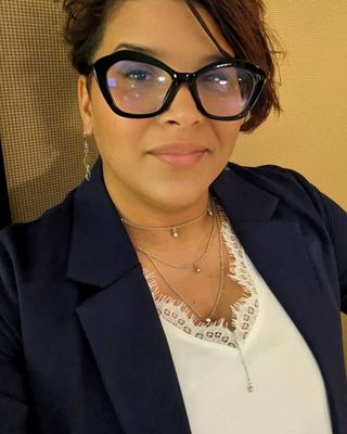 Photo of LaChawnda Szudlo, Psychiatric Nurse Practitioner, MSN, PMHNP