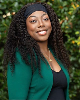 Photo of Shirkera Lewis, Marriage & Family Therapist Intern, MA