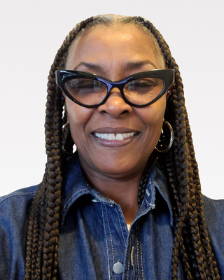 Photo of Tracy Burton, Clinical Social Work/Therapist, LICSW