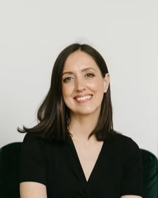 Photo of Maggie Dawson, Registered Psychotherapist (Qualifying), CCC, MA, ND