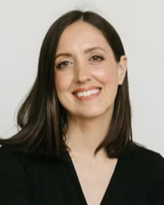 Photo of Maggie Dawson, Registered Psychotherapist (Qualifying), CCC, MA, ND