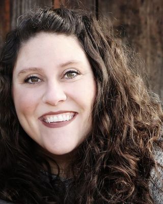 Photo of Elizabeth Allred, Clinical Social Work/Therapist, MSW, LICSW