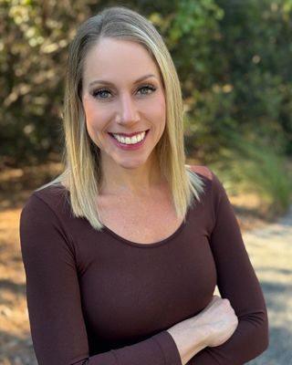 Photo of Kim Swendsen, Pre-Licensed Professional, MA, RMHCI