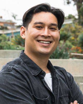 Photo of Brandon Tran, Marriage & Family Therapist, LMFT