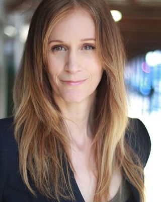 Photo of Maggie Hollinbeck - Maggie Hollinbeck: Brainspotting Therapist, Marriage & Family Therapist, MA, LMFT