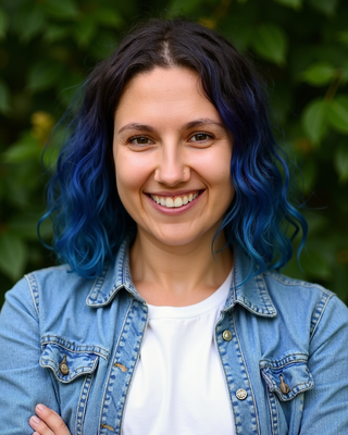 Photo of Courtney Meadows, Clinical Social Work/Therapist, LCSW, RDT