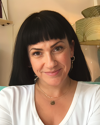 Photo of Nicole Wright, Clinical Social Work/Therapist, LICSW