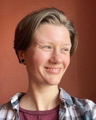 Photo of Ro Brown, Counsellor, MBACP