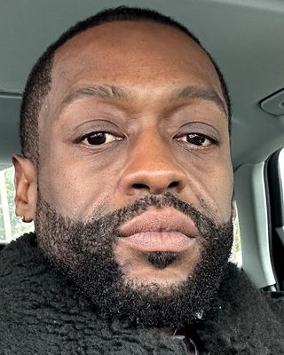 Photo of Tiyon Simmons, Licensed Clinical Mental Health Counselor, LCMHC